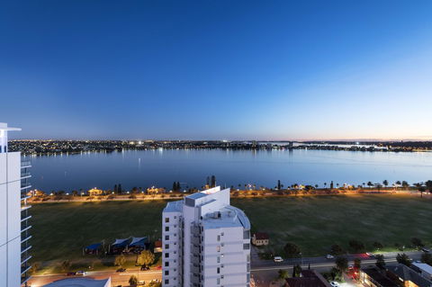 Pan Pacific Perth - Kingaroy Accommodation 7