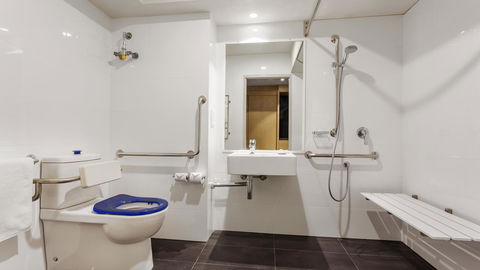 Holiday Inn Perth City Centre, An IHG Hotel - Kingaroy Accommodation 27