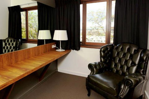 Riverview On Mount Street - Kingaroy Accommodation 13