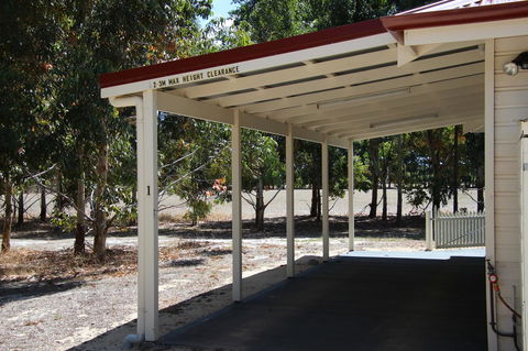 Sapphire Chalets, Augusta - Kingaroy Accommodation 7
