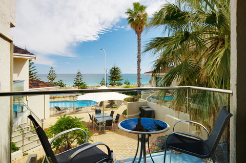 Seashells Scarborough - Kingaroy Accommodation 11