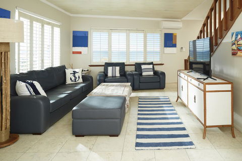 Seashells Scarborough - Kingaroy Accommodation 8