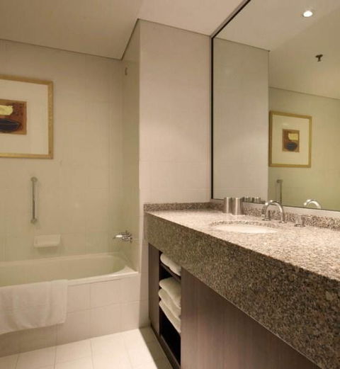 Residence On Langley Park - Kingaroy Accommodation 4