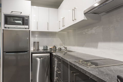 Blue Door Apartments - Kingaroy Accommodation 10