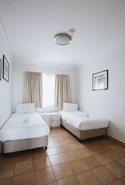 Canal Rocks Beachfront Apartments - Kingaroy Accommodation 32