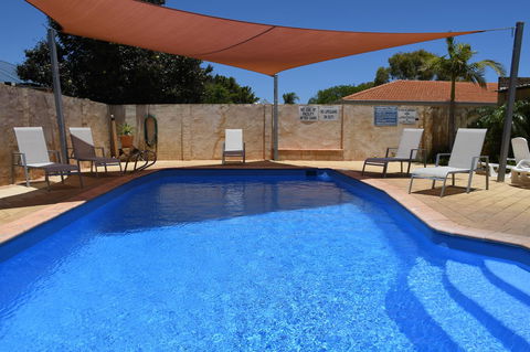 Kalbarri Seafront Villas - Kingaroy Accommodation 8
