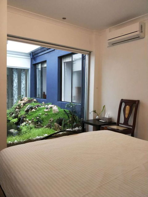 Perth Lake Side Lodge - Kingaroy Accommodation 5