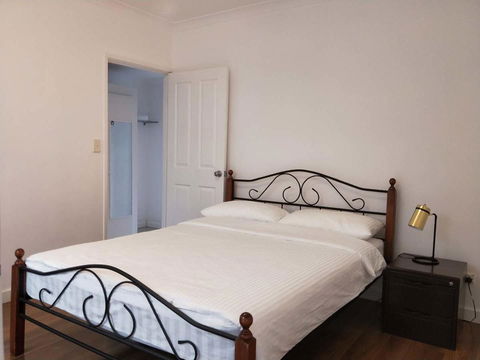 Perth Lake Side Lodge - Kingaroy Accommodation 8