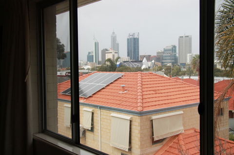 Malibu Apartments - Perth - Kingaroy Accommodation 17