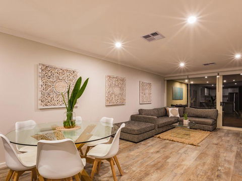 Starboard Views Kalbarri - River Front Apartment - Kingaroy Accommodation 3
