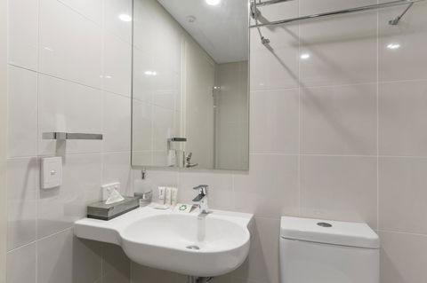 Metro Hotel Perth - Kingaroy Accommodation 30