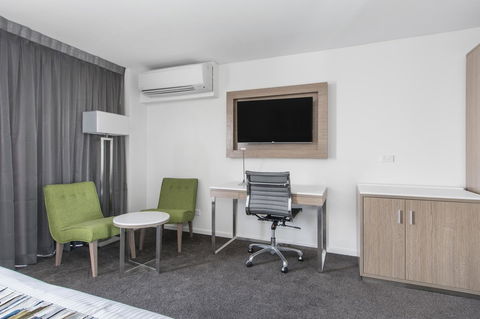 Metro Hotel Perth - Kingaroy Accommodation 21