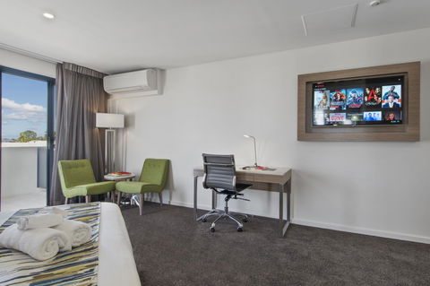 Metro Hotel Perth - Kingaroy Accommodation 8