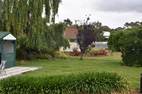 Mount Barker Valley Views Motel & Chalets, Western Australia - Kingaroy Accommodation 25