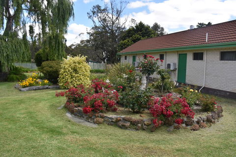 Mount Barker Valley Views Motel & Chalets, Western Australia - Kingaroy Accommodation 13