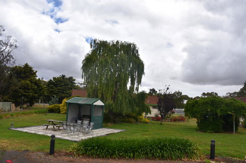 Mount Barker Valley Views Motel & Chalets, Western Australia - Kingaroy Accommodation 34