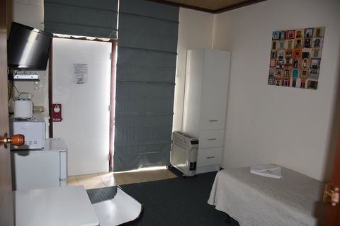 Mount Barker Valley Views Motel & Chalets, Western Australia - Kingaroy Accommodation 42