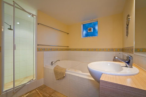Osprey Holiday Village Unit 110 - Kingaroy Accommodation 15