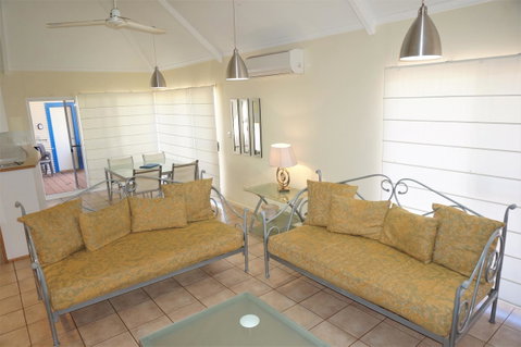 Osprey Holiday Village Unit 110 - Kingaroy Accommodation 3