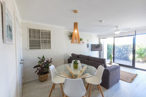 Number 72 Kalbarri Riverview Apartments - Kingaroy Accommodation 3
