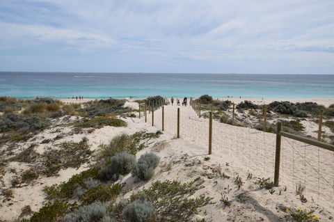 West Beach Lagoon 123 - Location & Views!!! - Kingaroy Accommodation 18