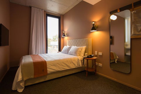 Alex Hotel - Kingaroy Accommodation 6