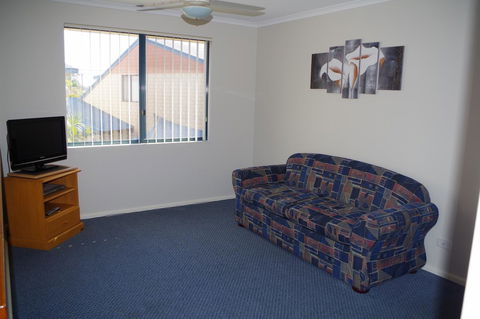 Kalbarri Blue Ocean Villas - Kingaroy Accommodation 29