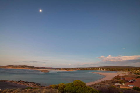 Kalbarri Blue Ocean Villas - Kingaroy Accommodation 4