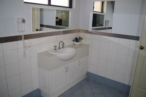 Kalbarri Blue Ocean Villas - Kingaroy Accommodation 23