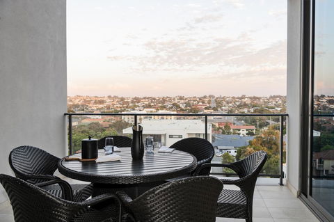 Ramada By Wyndham VetroBlu Scarborough Beach - Kingaroy Accommodation 6