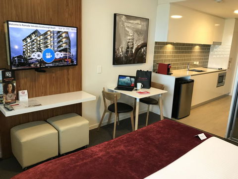 Ramada By Wyndham VetroBlu Scarborough Beach - Kingaroy Accommodation 2