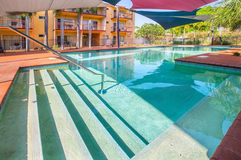 The Continental Hotel - Kingaroy Accommodation 6