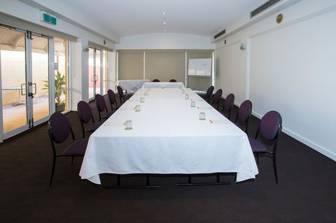The Continental Hotel - Kingaroy Accommodation 23