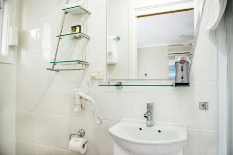 Nelson Bay Bed & Breakfast - Kingaroy Accommodation 25
