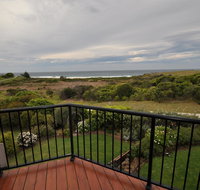 Beachfront Apartments - Kingaroy Accommodation