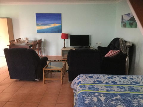 Jetz Bungalow - Kingaroy Accommodation 10