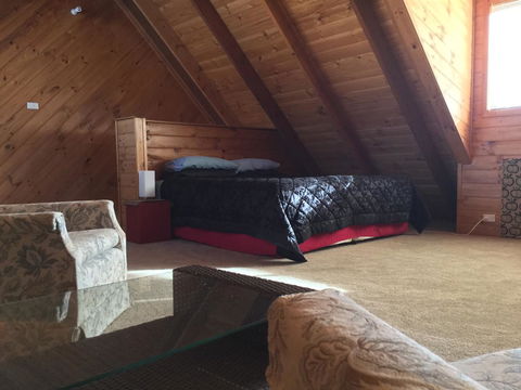 Jetz Bungalow - Kingaroy Accommodation 11