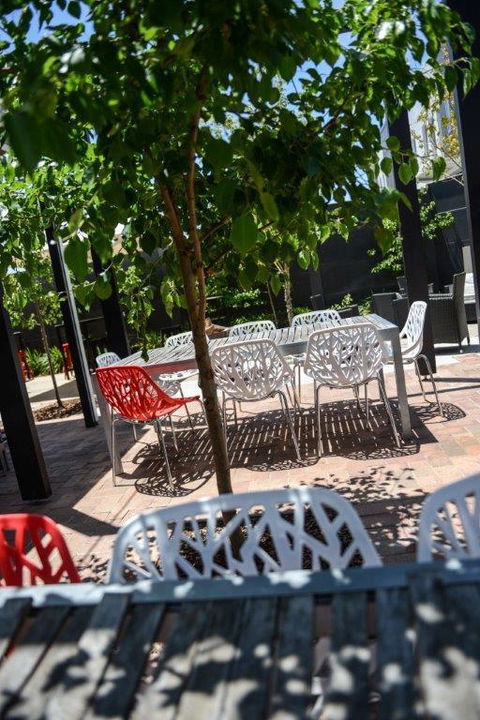 Crossroads Hotel - Kingaroy Accommodation 24