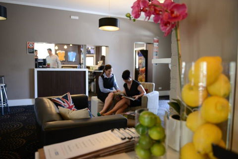 Crossroads Hotel - Kingaroy Accommodation 36