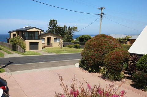 The Cove At Culburra - Direct Access To Beach - Kingaroy Accommodation 19