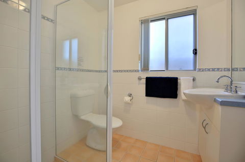 The Cove At Culburra - Direct Access To Beach - Kingaroy Accommodation 13