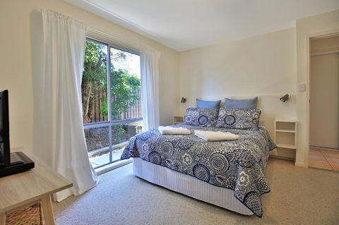 The Cove At Culburra - Direct Access To Beach - Kingaroy Accommodation 10