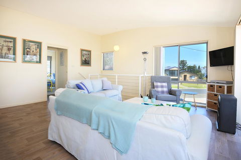 The Cove At Culburra - Direct Access To Beach - Kingaroy Accommodation 7