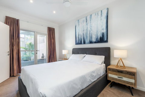 Kensington Self-Contained Modern House (89BROM) - Kingaroy Accommodation 4