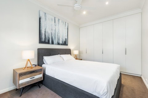 Kensington Self-Contained Modern House (89BROM) - Kingaroy Accommodation 13
