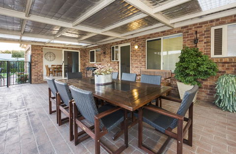 Colonial Court Villas - Kingaroy Accommodation 5