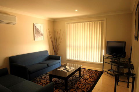 Colonial Court Villas - Kingaroy Accommodation 31