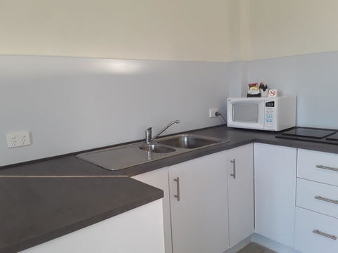 Narooma Golfers Lodge - Kingaroy Accommodation 4