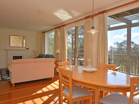 Villa 2br Prosecco Villa Located Within Cypress Lakes Resort - Kingaroy Accommodation 5