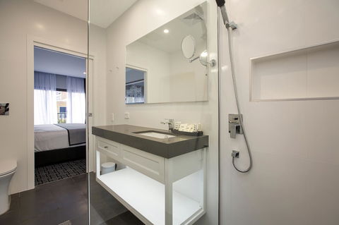 CH Boutique Hotel & Apartments, Ascend Hotel Collection - Kingaroy Accommodation 11